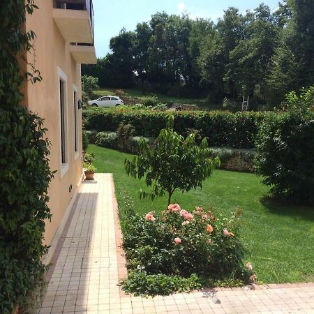 La Casetta Del Tiglio Bed & Breakfast Arcugnano Стая снимка