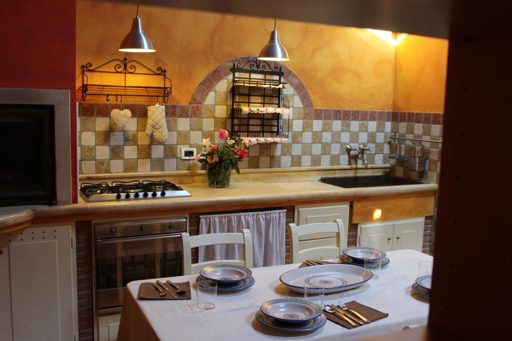 La Casetta Del Tiglio Bed & Breakfast Arcugnano Стая снимка